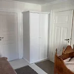 Leilighet Vakker - Stor Parkeringsplass 10min Fra *