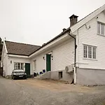Vakker - Stor Parkeringsplass 10min Fra Leilighet Bergen