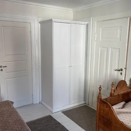 Апартаменти Vakker - Stor Parkeringsplass 10min Fra *