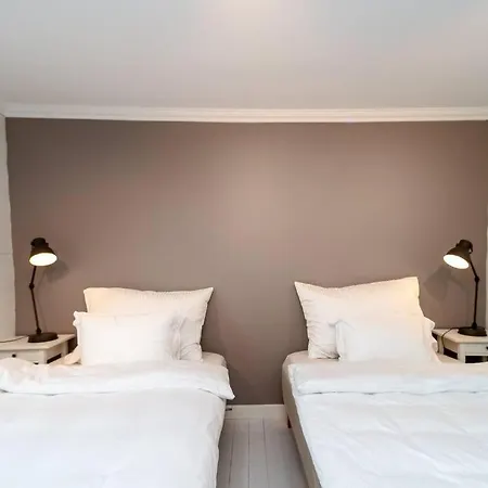 Vakker - Stor Parkeringsplass 10min Fra * Μπέργκεν