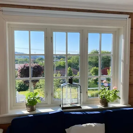 Апартаменти Vakker - Stor Parkeringsplass 10min Fra Берген