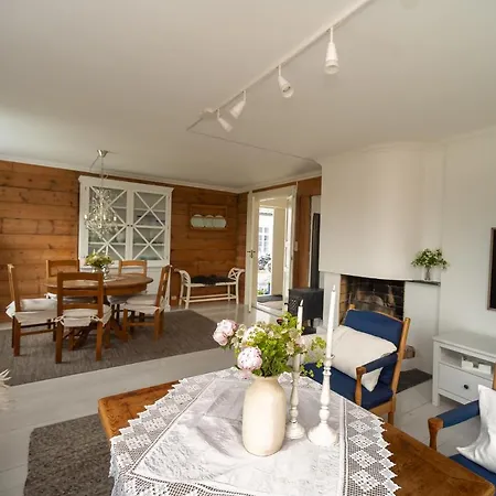 Vakker - Stor Parkeringsplass 10min Fra * Bergen