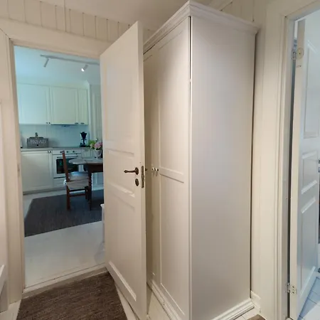 Apartment Vakker - Stor Parkeringsplass 10min Fra Bergen