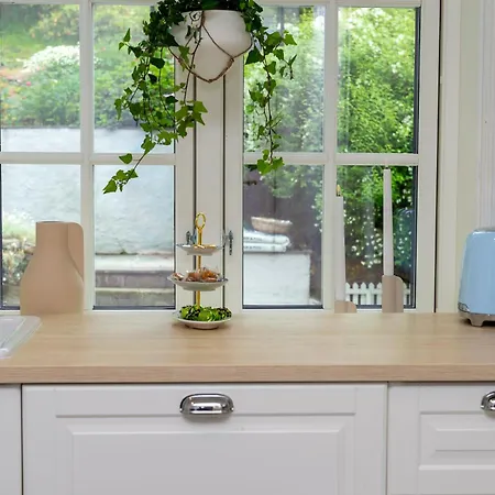 Vakker - Stor Parkeringsplass 10min Fra Apartment Bergen