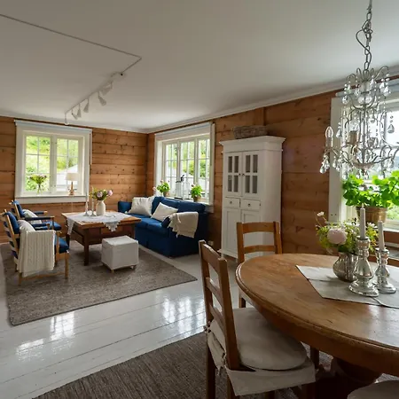 Vakker - Stor Parkeringsplass 10min Fra Bergen