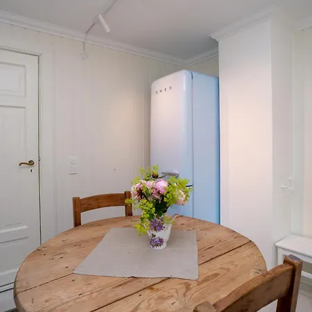 Vakker - Stor Parkeringsplass 10min Fra * Bergen