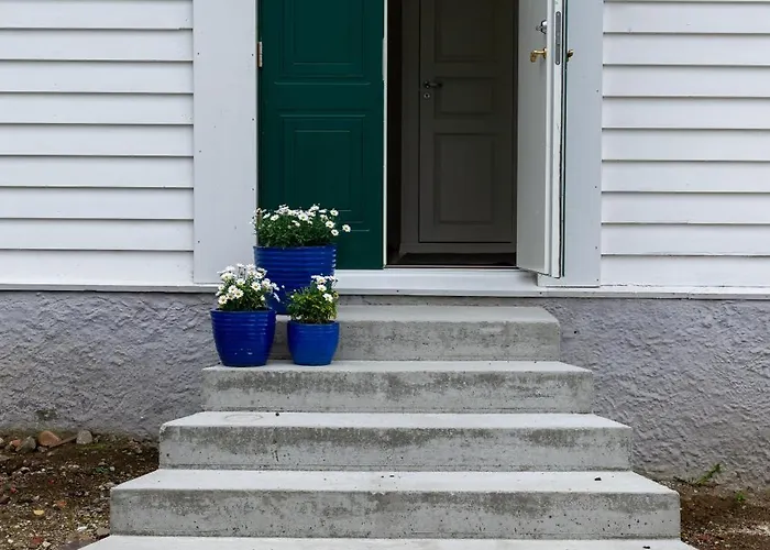 Apartment Vakker - Stor Parkeringsplass 10min Fra