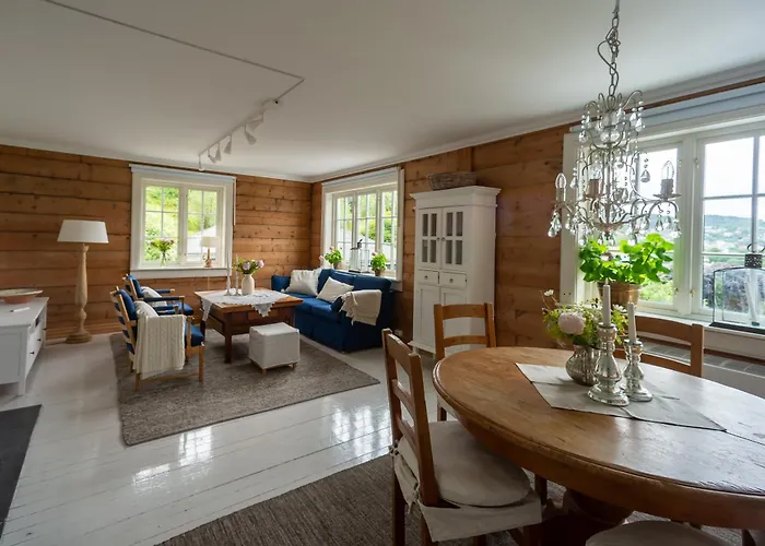 Vakker - Stor Parkeringsplass 10min Fra 베르겐